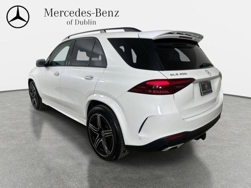 Moonlight White 2026 Mercedes-Benz GLE 450 4MATIC