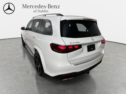 Polar White 2026 Mercedes-Benz GLS 450 4MATIC