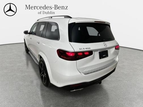 Polar White 2026 Mercedes-Benz GLS 450 4MATIC
