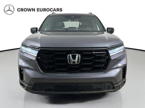 Modern Steel Metallic 2025 Honda Pilot Black Edition