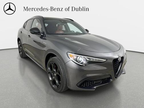 Gray 2022 Alfa Romeo Stelvio Ti