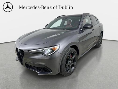 Gray 2022 Alfa Romeo Stelvio Ti