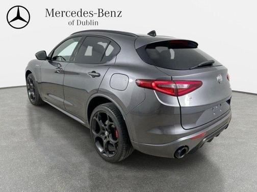 Gray 2022 Alfa Romeo Stelvio Ti