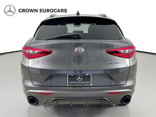 Gray 2022 Alfa Romeo Stelvio Ti