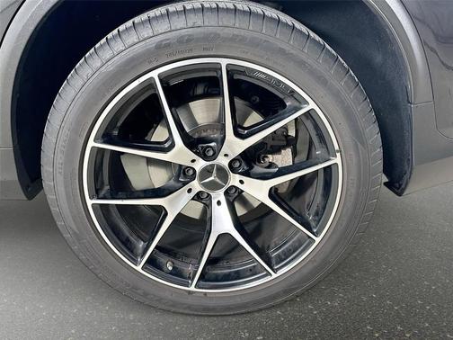 Graphite Gray Metallic 2021 Mercedes-Benz AMG GLC 43 Base 4MATIC