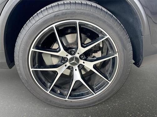 Graphite Gray Metallic 2021 Mercedes-Benz AMG GLC 43 Base 4MATIC