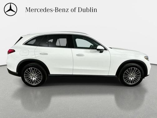Polar White 2026 Mercedes-Benz GLC 300 Base 4MATIC