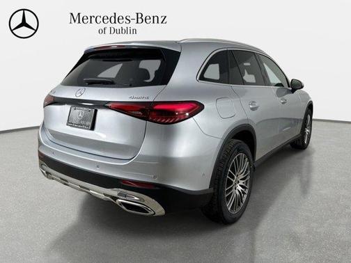 Cirrus Silver Metallic 2026 Mercedes-Benz GLC 300 Base 4MATIC