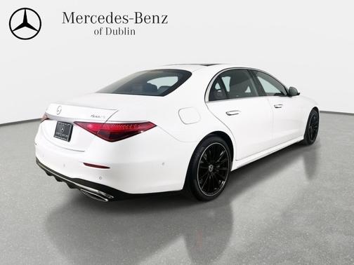 MANUFAKTUR Moonlight White Metallic 2026 Mercedes-Benz S-Class Base