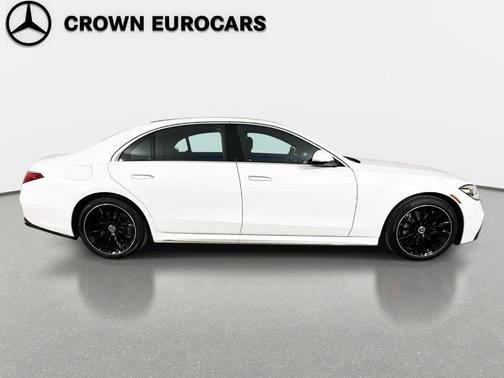 MANUFAKTUR Moonlight White Metallic 2026 Mercedes-Benz S-Class Base