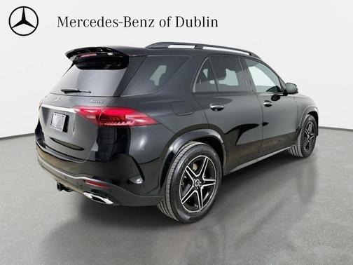 Obsidian Black Metallic 2026 Mercedes-Benz GLE 350 Base 4MATIC