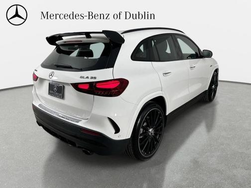 2026 Mercedes-Benz AMG GLA 35 Base