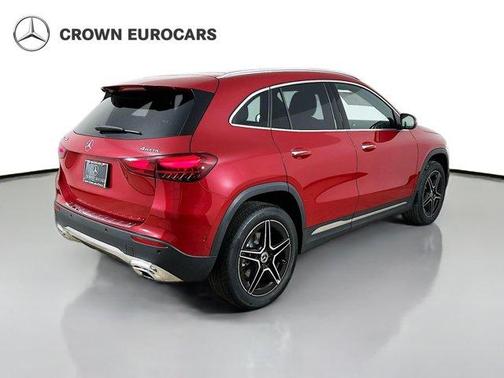 MANUFAKTUR Patagonia Red Metallic 2026 Mercedes-Benz GLA 250 Base 4MATIC