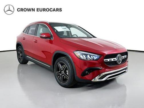 MANUFAKTUR Patagonia Red Metallic 2026 Mercedes-Benz GLA 250 Base 4MATIC