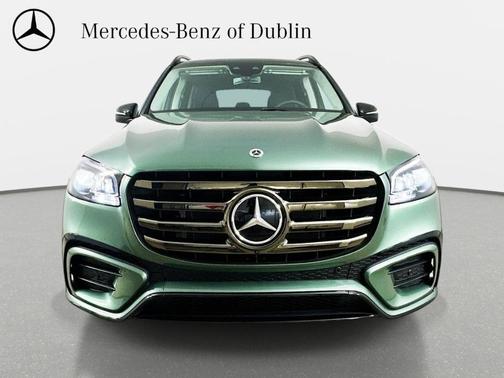 Platinum White 2026 Mercedes-Benz GLS 450 4MATIC