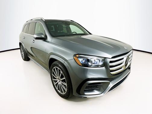 2025 Mercedes-Benz GLS 450