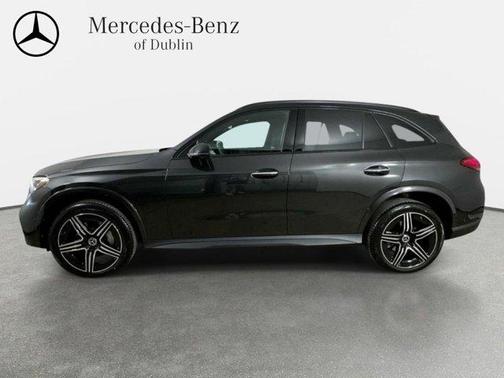 Graphite Gray Metallic 2026 Mercedes-Benz GLC 300 Base 4MATIC