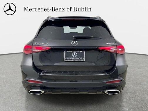 Graphite Gray Metallic 2026 Mercedes-Benz GLC 300 Base 4MATIC
