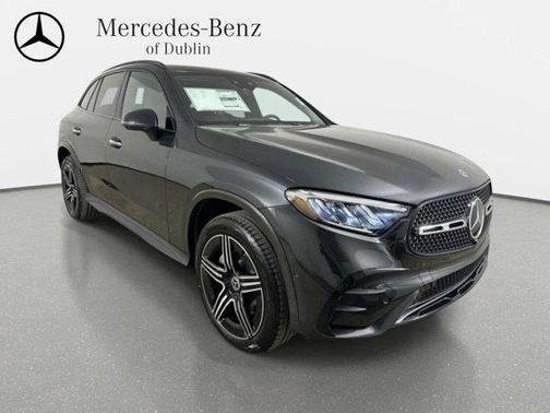 Graphite Gray Metallic 2026 Mercedes-Benz GLC 300 Base 4MATIC