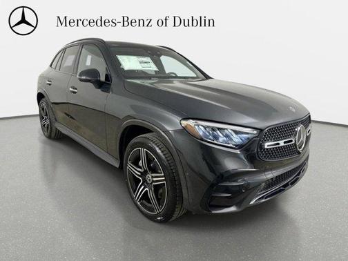 Graphite Gray Metallic 2026 Mercedes-Benz GLC 300 Base 4MATIC