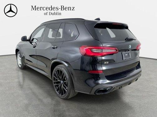 Black Sapphire 2020 BMW X5 M50i