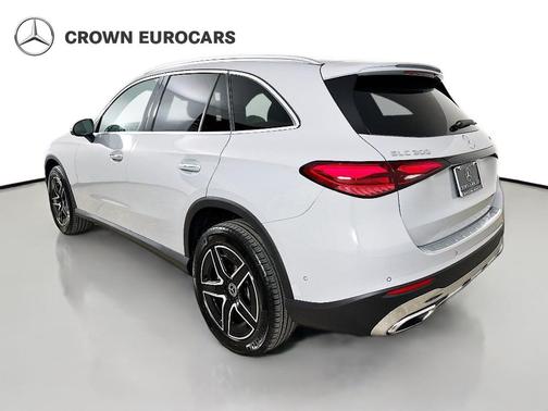 Alpine Gray 2026 Mercedes-Benz GLC 300 Base 4MATIC