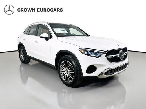 Moonlight White 2026 Mercedes-Benz GLC 300 Base 4MATIC