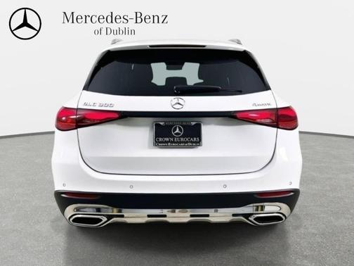 Moonlight White 2026 Mercedes-Benz GLC 300 Base 4MATIC