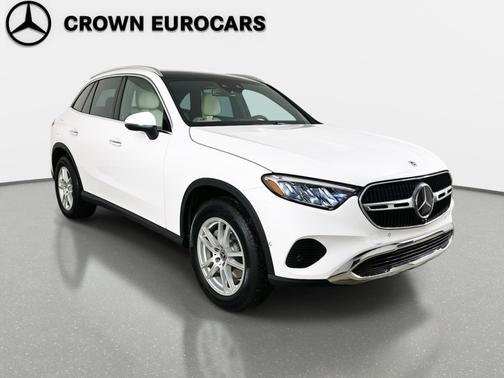 MANUFAKTUR Moonlight White Metallic 2026 Mercedes-Benz GLC 300 4MATIC