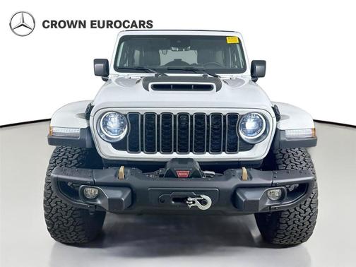 Bright White 2025 Jeep Wrangler Rubicon 392