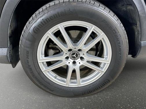 Black 2023 Mercedes-Benz GLC 300 Base 4MATIC