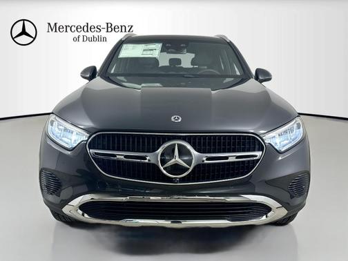 Graphite Gray Metallic 2026 Mercedes-Benz GLC 300 Base 4MATIC