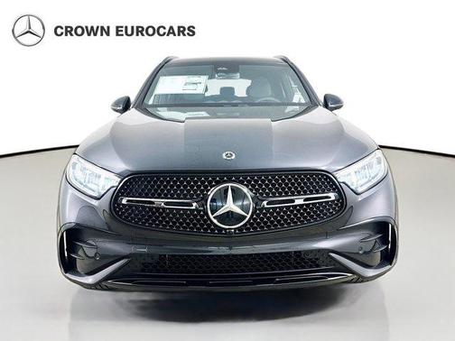 Graphite Gray Metallic 2026 Mercedes-Benz GLC 300 Base 4MATIC