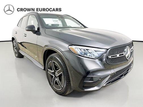Graphite Gray Metallic 2026 Mercedes-Benz GLC 300 Base 4MATIC