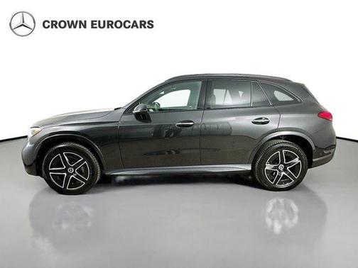 Graphite Gray Metallic 2026 Mercedes-Benz GLC 300 Base 4MATIC