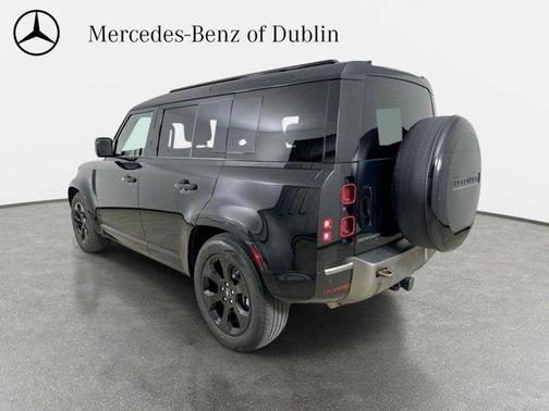 Santorini Black 2023 Land Rover Defender 110 X-Dynamic SE