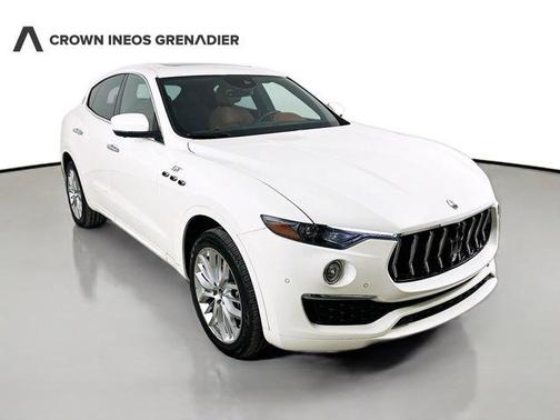 Bianco White 2022 Maserati Levante GT