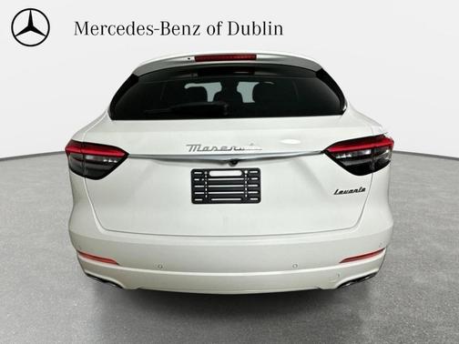 Bianco 2022 Maserati Levante GT