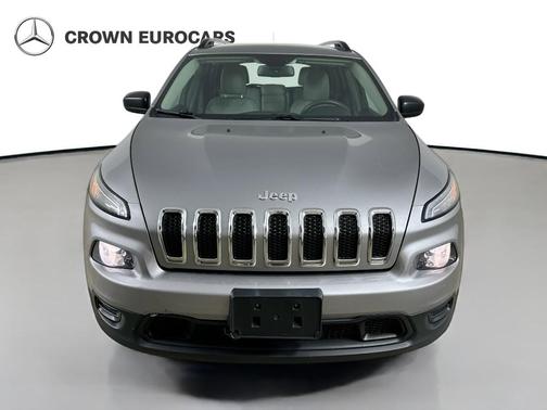 Silver 2015 Jeep Cherokee Sport