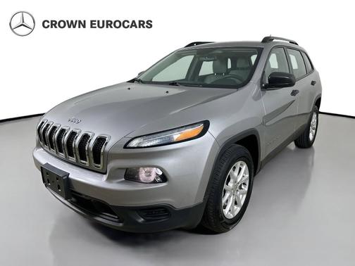 Silver 2015 Jeep Cherokee Sport