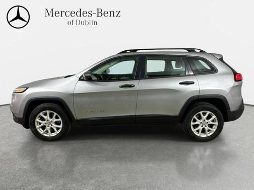 Silver 2015 Jeep Cherokee Sport