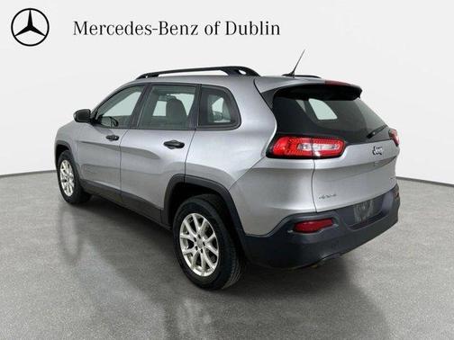 Silver 2015 Jeep Cherokee Sport