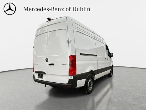 2025 Mercedes-Benz Sprinter 2500 Standard Roof