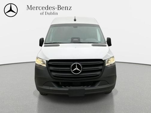 2025 Mercedes-Benz Sprinter 2500 Standard Roof