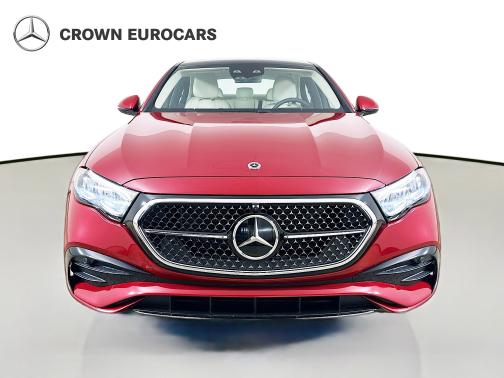 MANUFAKTUR Patagonia Red Metallic 2026 Mercedes-Benz E-Class