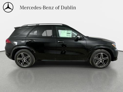 Obsidian Black Metallic 2026 Mercedes-Benz GLE 350 Base 4MATIC