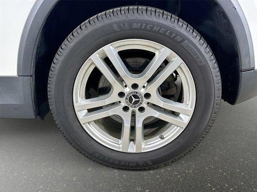 Polar White 2021 Mercedes-Benz GLA 250 Base 4MATIC