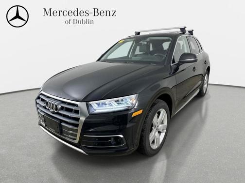 Mythos Black Metallic 2019 Audi Q5 2.0T Prestige