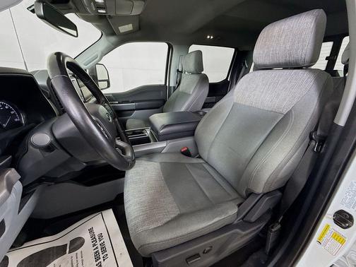 Oxford White 2022 Ford F-150 XLT