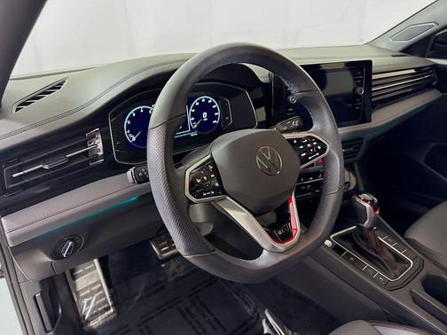 2025 Volkswagen Jetta GLI 2.0T Autobahn